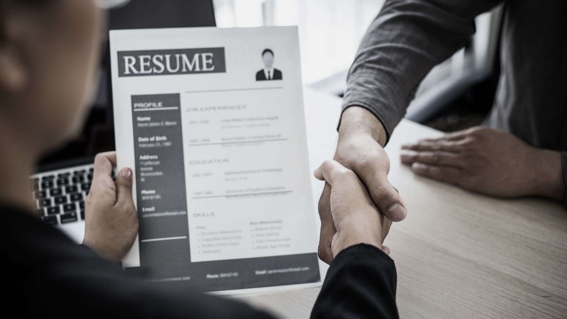 Direct Hire vs Temporary Staffing: Which Hiring Model Saves More Money?