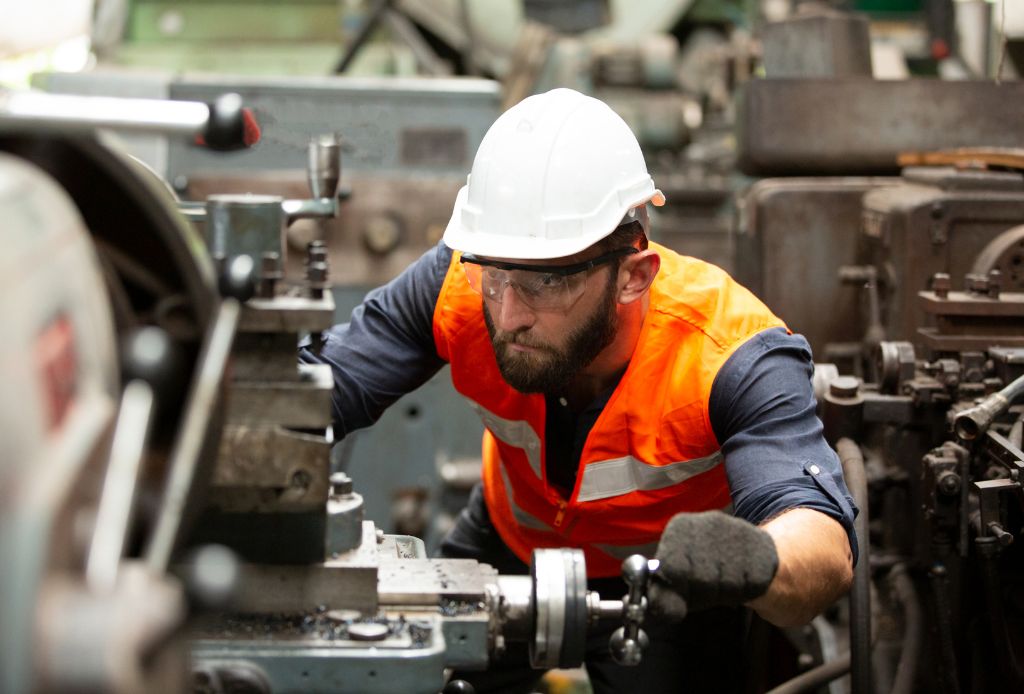 Why Manufacturing Companies Need Specialized Recruitment Partners